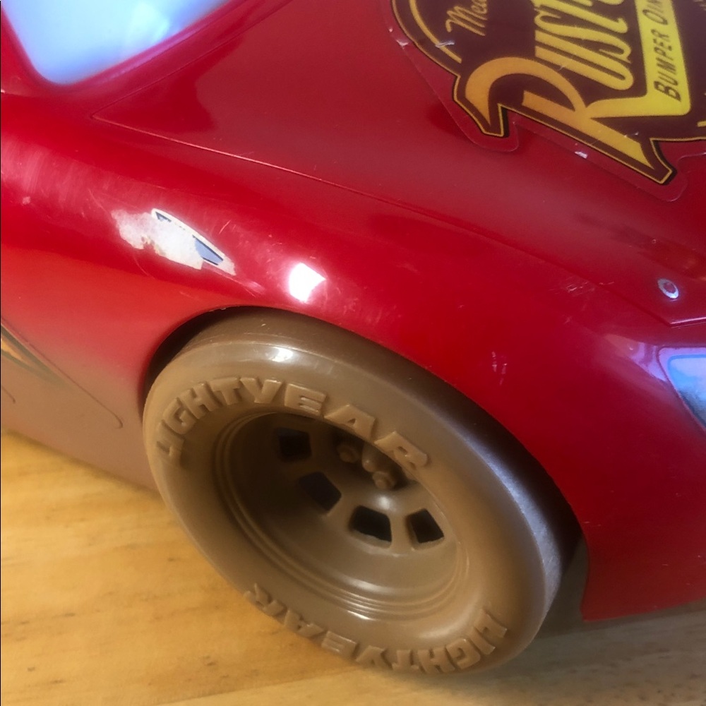 Rare Y2k Red plastic diecast 95Lightning McQueen Toy Car - Picture 11 of 16